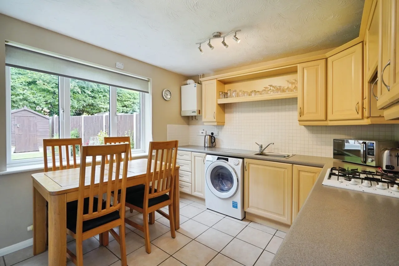 Hampton Close, Coalville, LE67, photo 5
