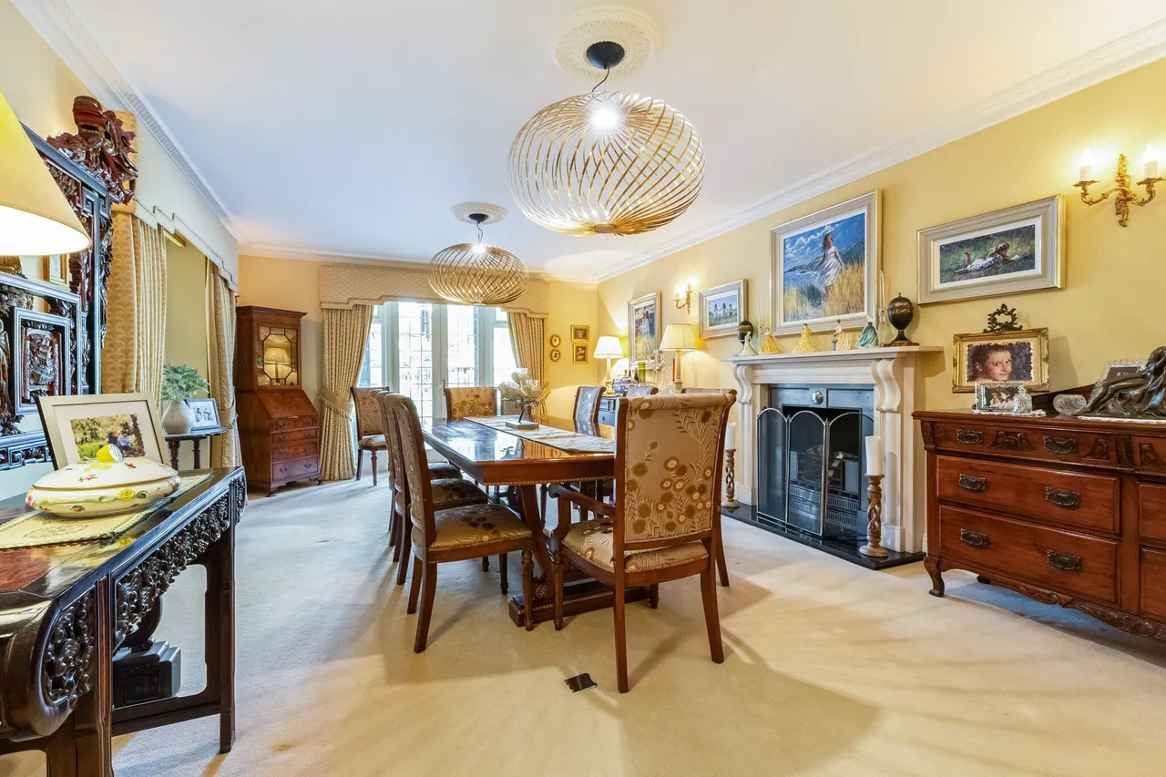 Larch Avenue, Sunningdale, SL5, photo 11