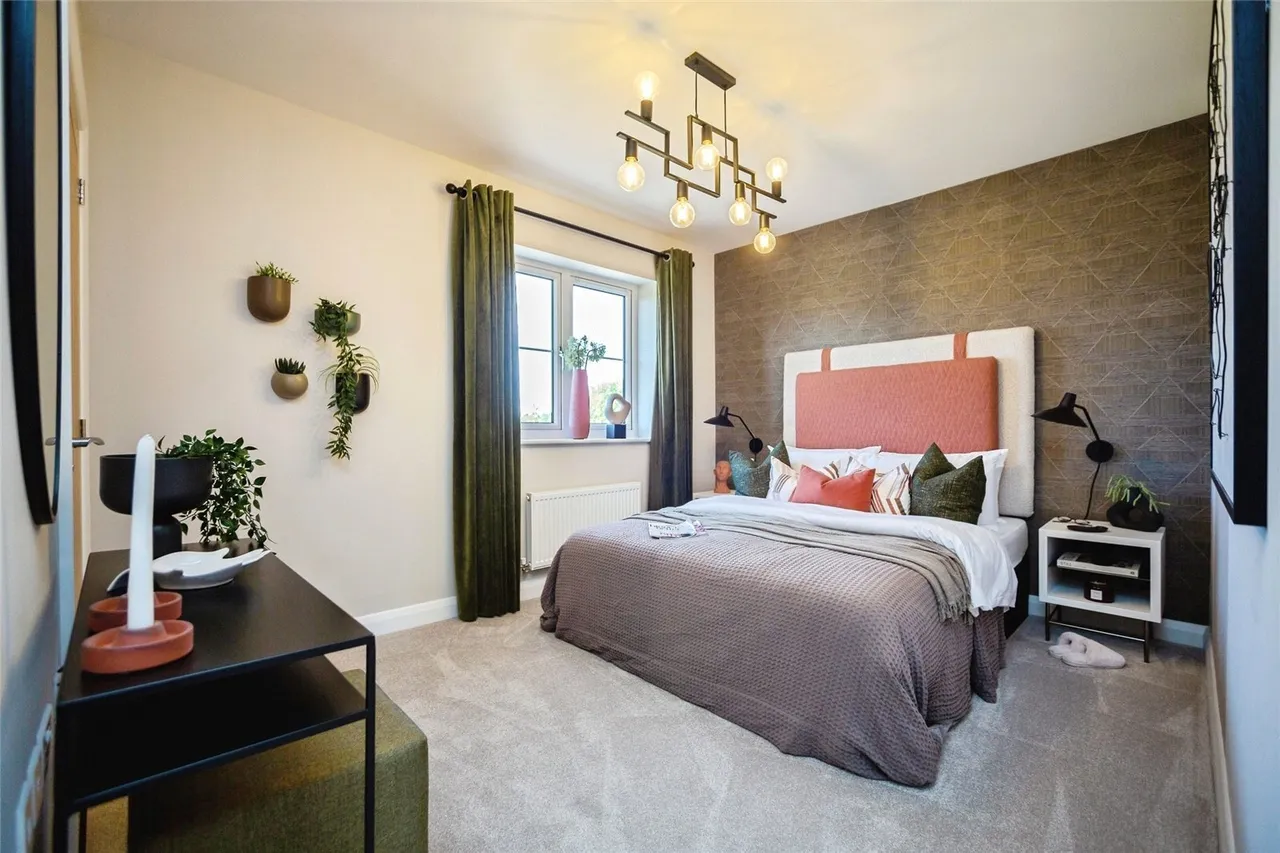 Great Easthall Way, Sittingbourne, Kent, ME10, photo 6