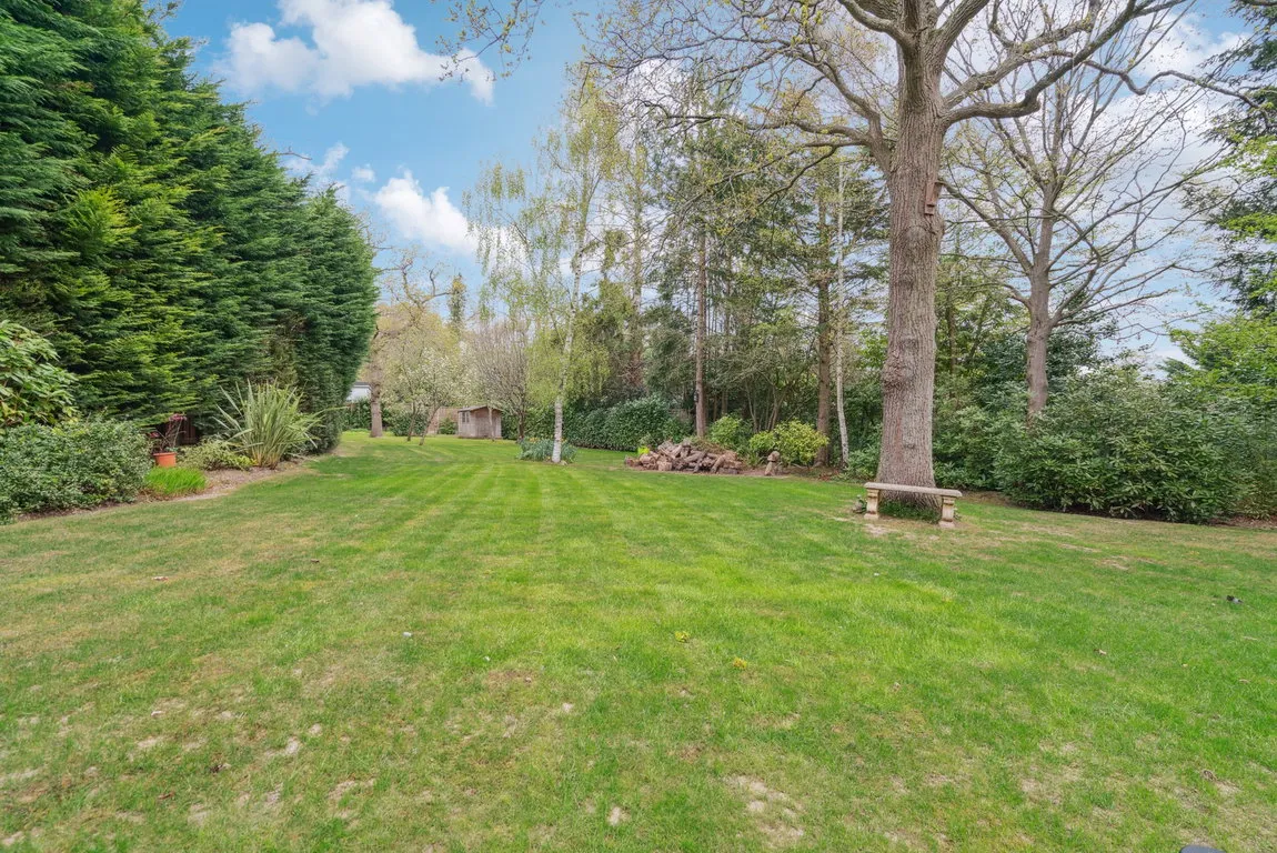 Rogers Ruff, Northwood, HA6, photo 15