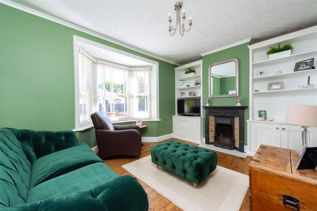 Kings Road, Fleet, Hampshire, GU51 3DU, photo 2