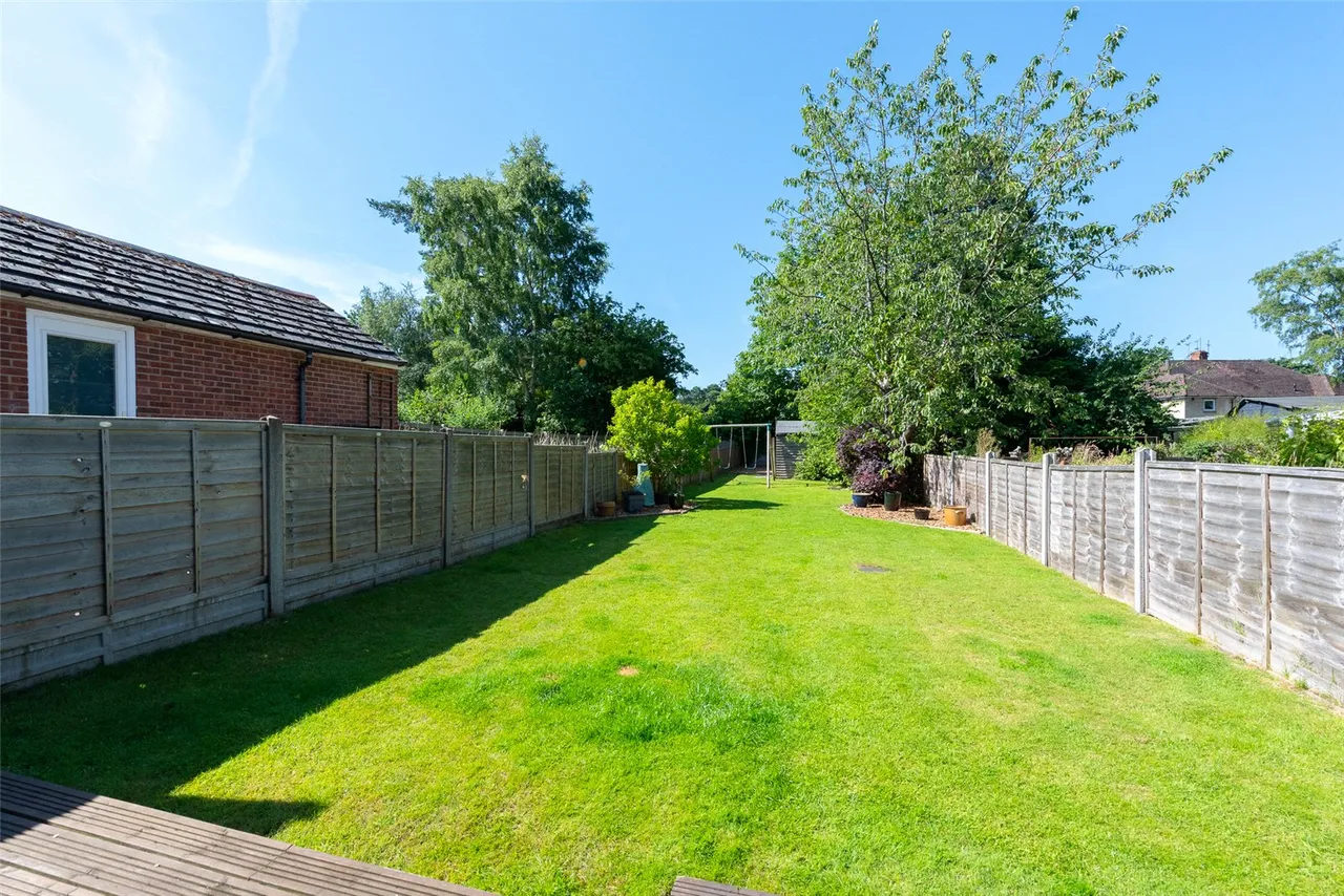 Kings Road, Fleet, Hampshire, GU51 3DU, photo 15
