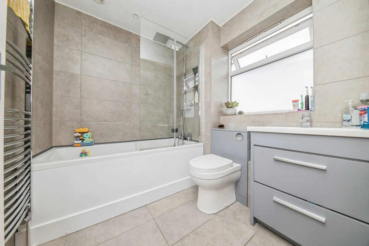 Fitzgerald Road, Bramford, IP8, photo 18