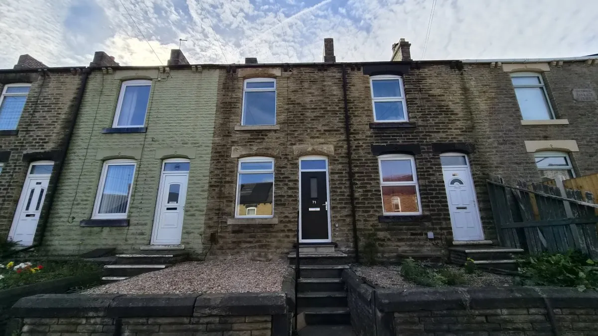 2 bed house to rent, Barnsley Road, Wombwell