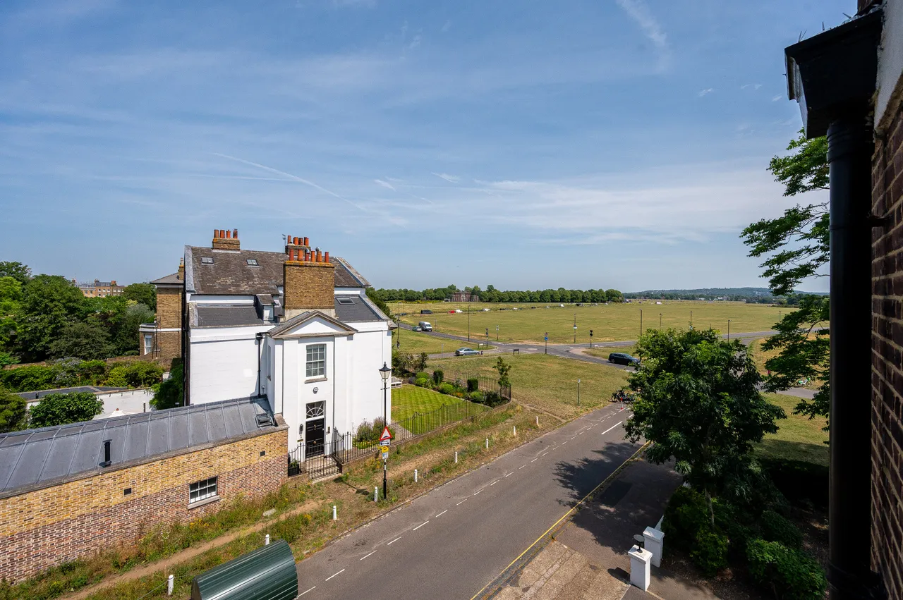7 Dartmouth Court, Dartmouth Grove, London, photo 12