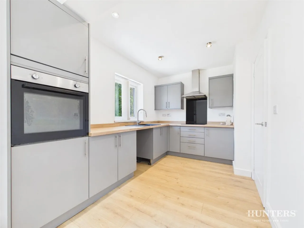 Derby Crescent, Consett, photo 5
