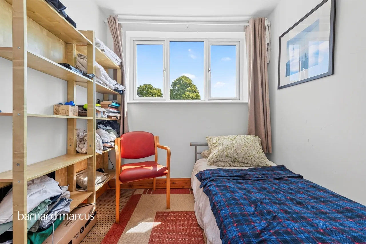 Shelson Avenue, Feltham, photo 12