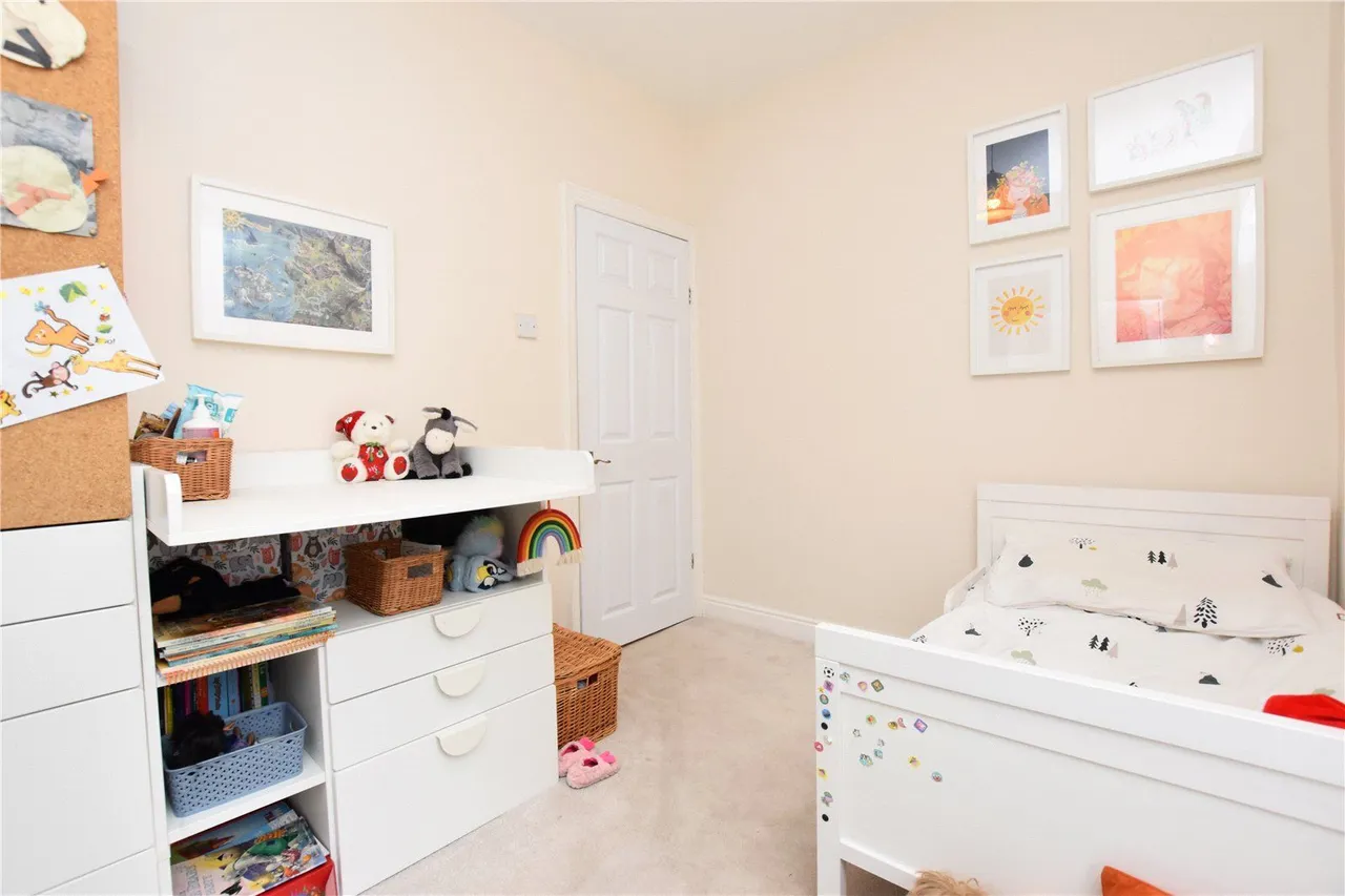 Glossop Road, Gamesley, SK13, photo 18