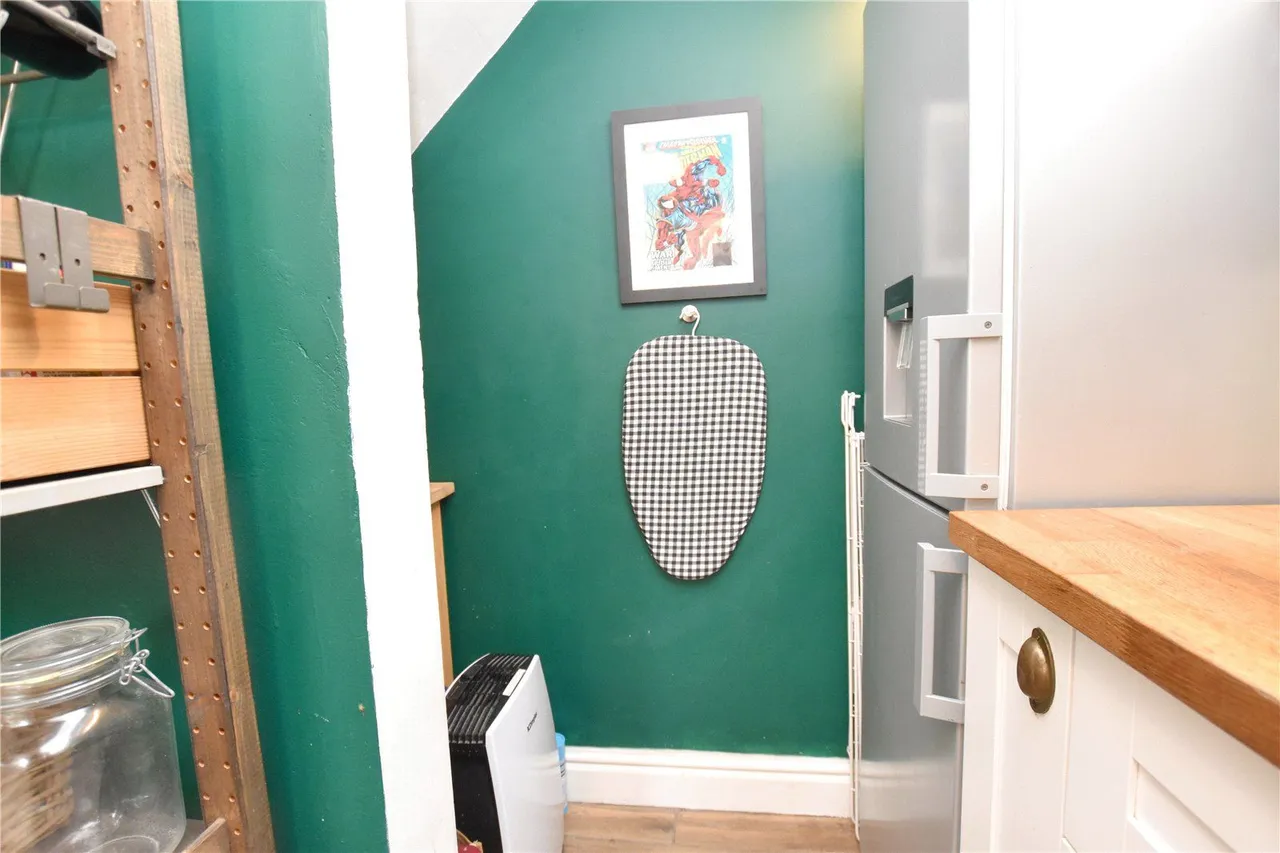 Glossop Road, Gamesley, SK13, photo 13
