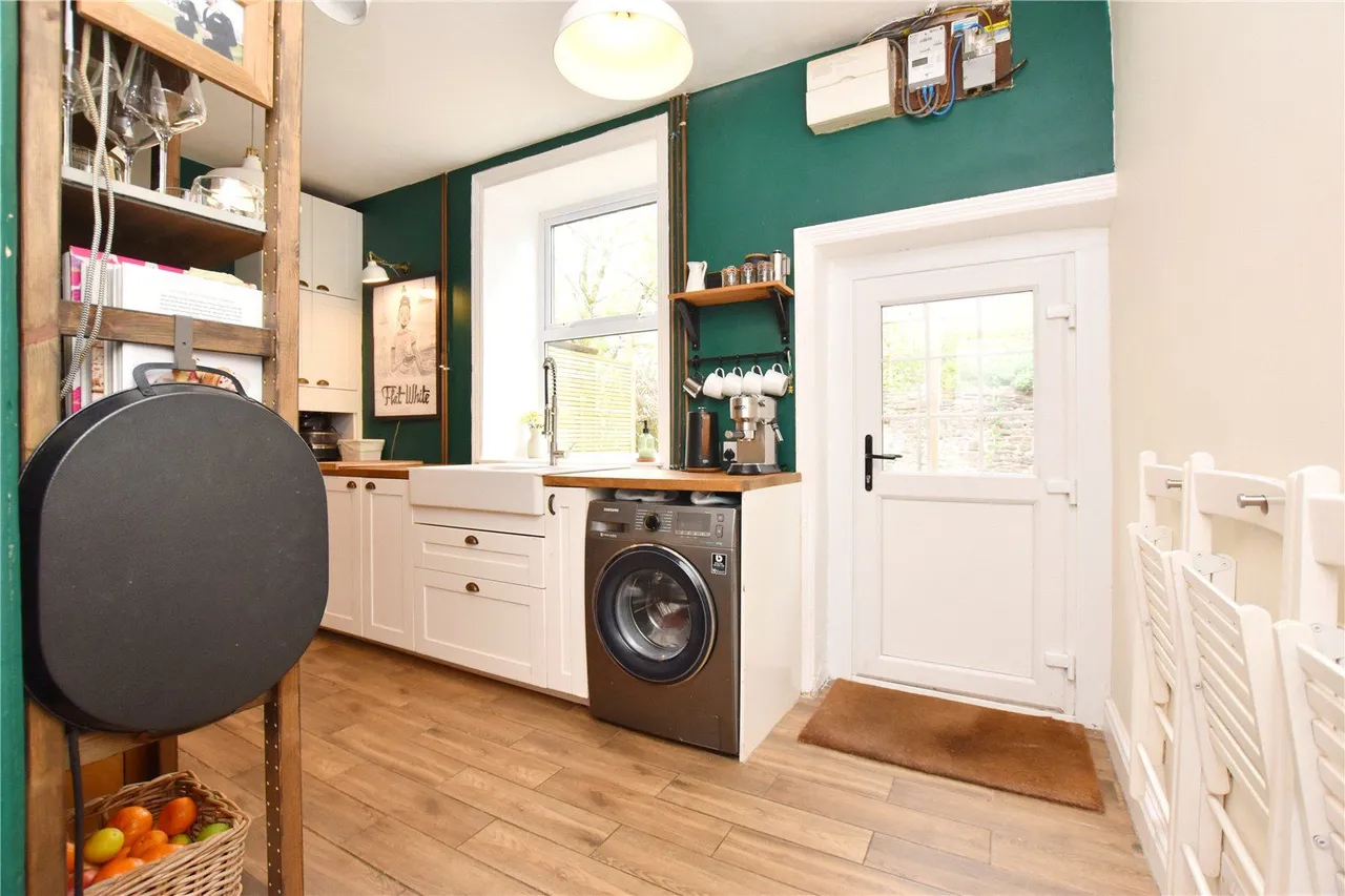 Glossop Road, Gamesley, SK13, photo 7