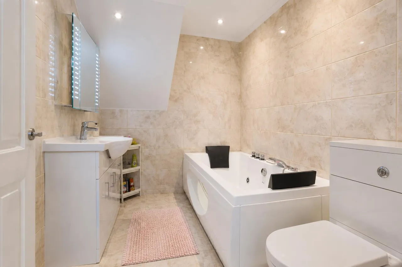 Clifford Avenue, London, SW14, photo 9