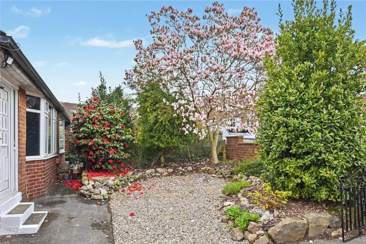 Eden Gardens, Burley, LS4, photo 20