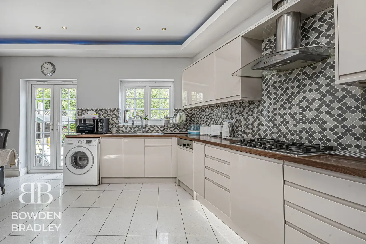 Abbotswood Gardens, Clayhall, IG5, photo 8
