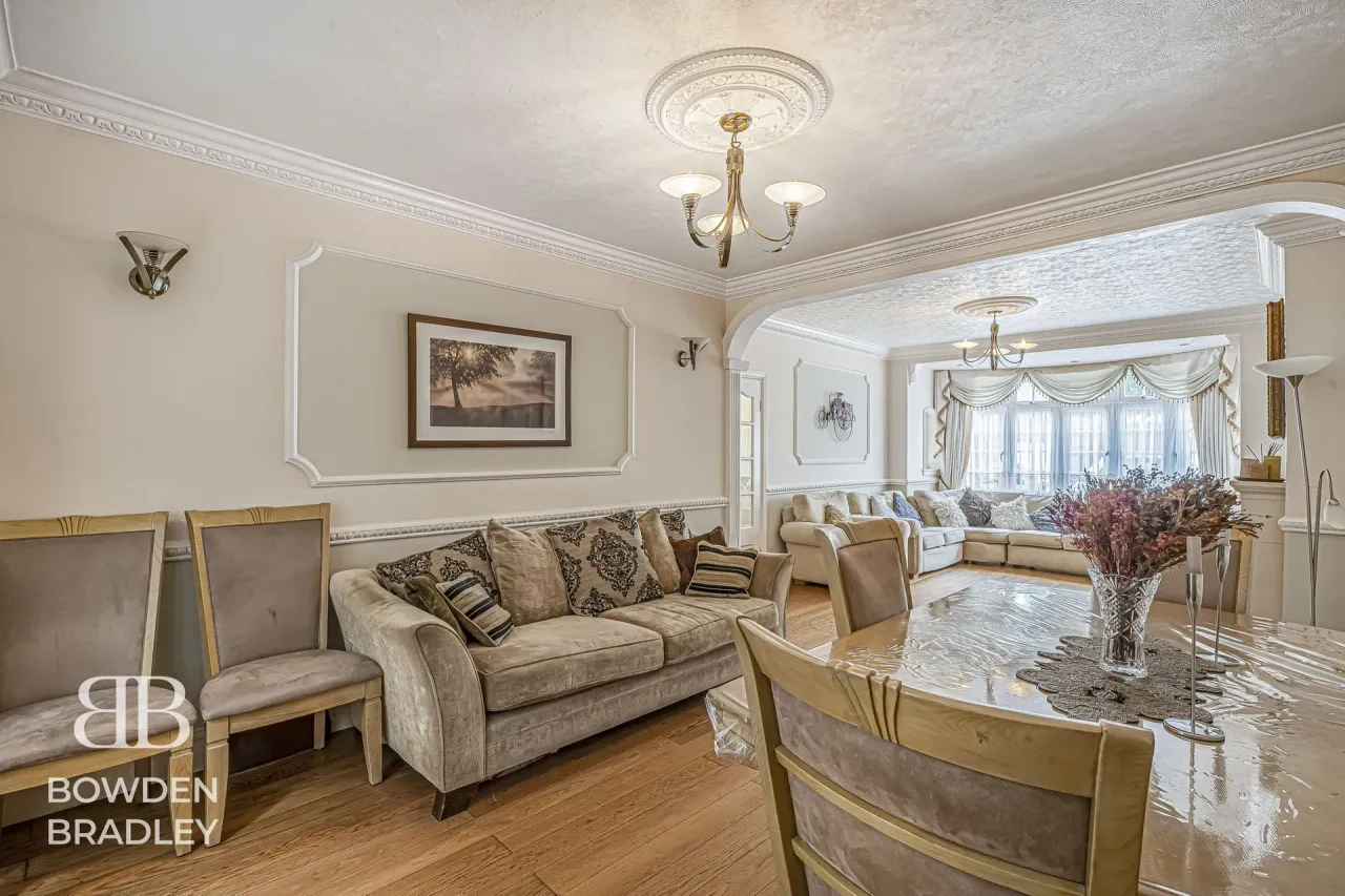 Abbotswood Gardens, Clayhall, IG5, photo 5