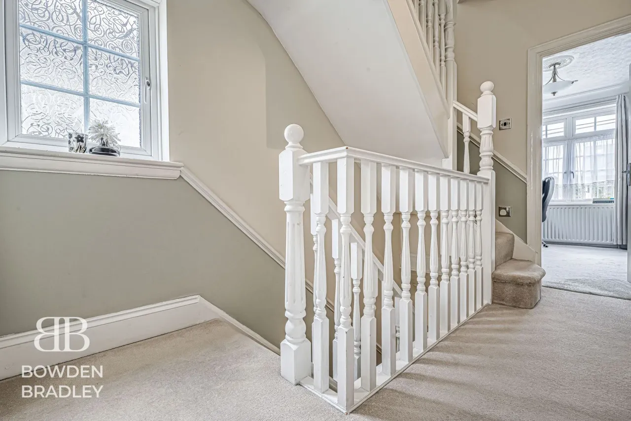 Abbotswood Gardens, Clayhall, IG5, photo 16