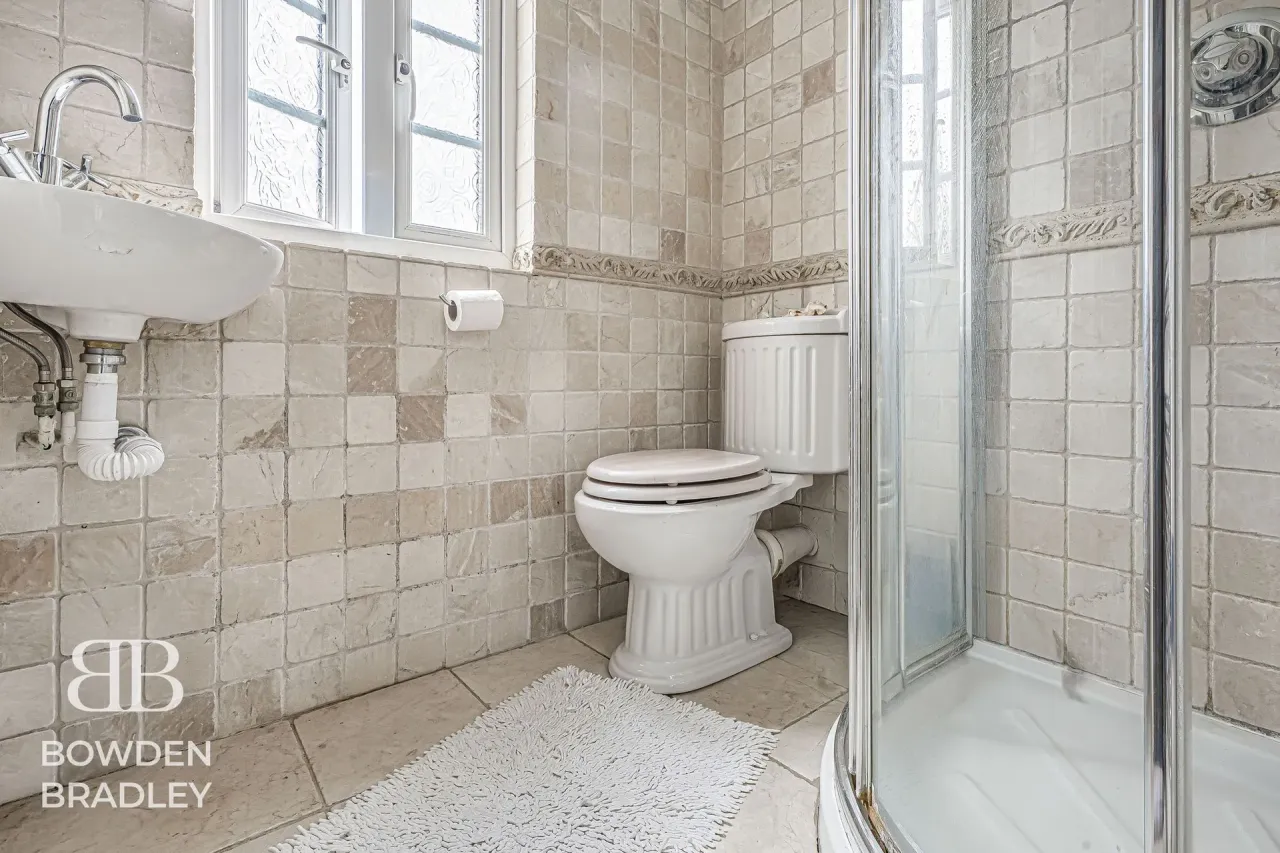 Abbotswood Gardens, Clayhall, IG5, photo 45