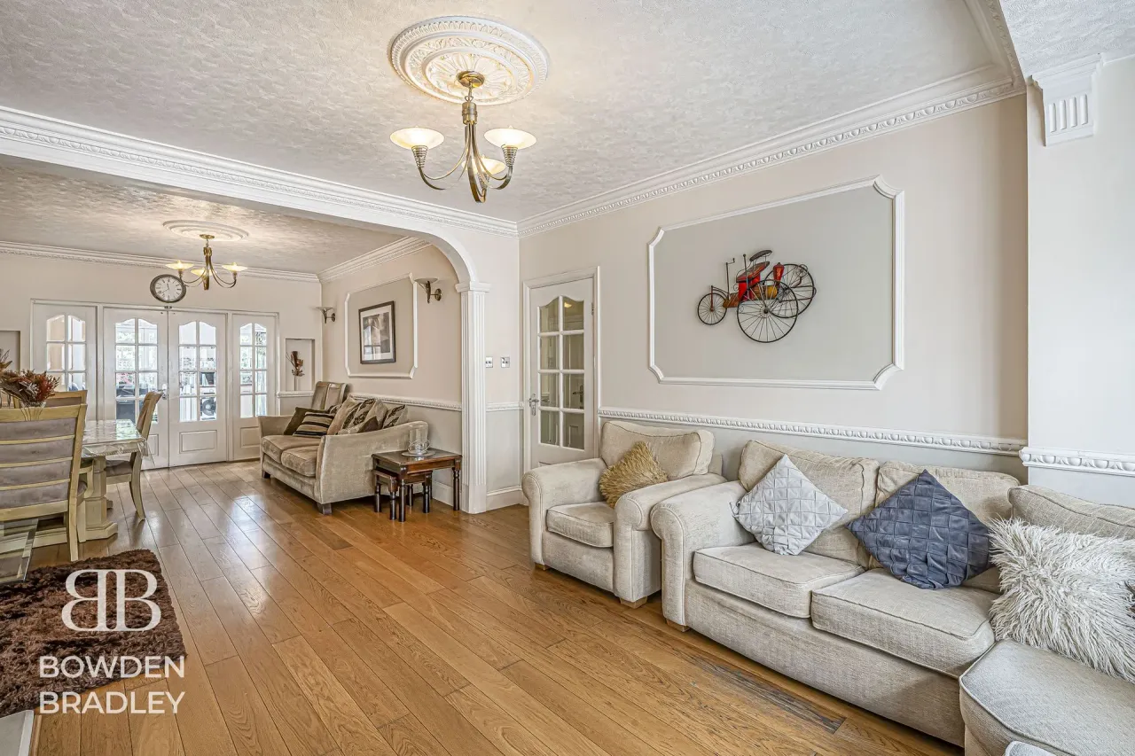 Abbotswood Gardens, Clayhall, IG5, photo 3