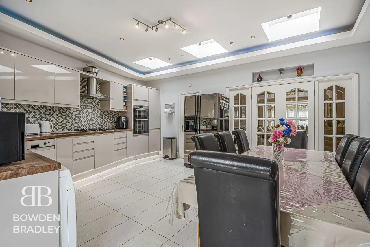 Abbotswood Gardens, Clayhall, IG5, photo 10
