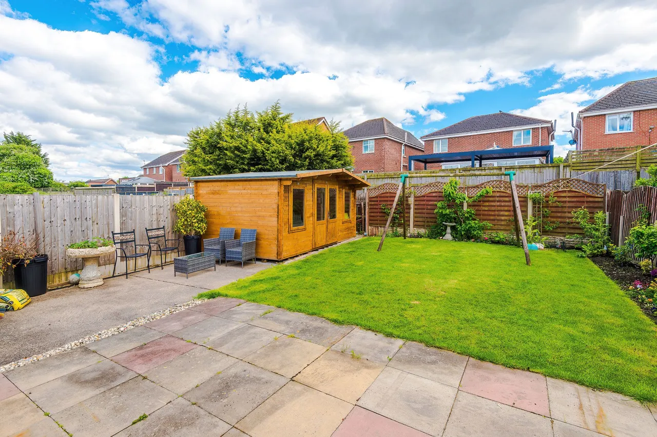 Glebe Avenue, Ashton-In-Makerfield, Wigan, Wigan, WN4 9HJ, photo 25
