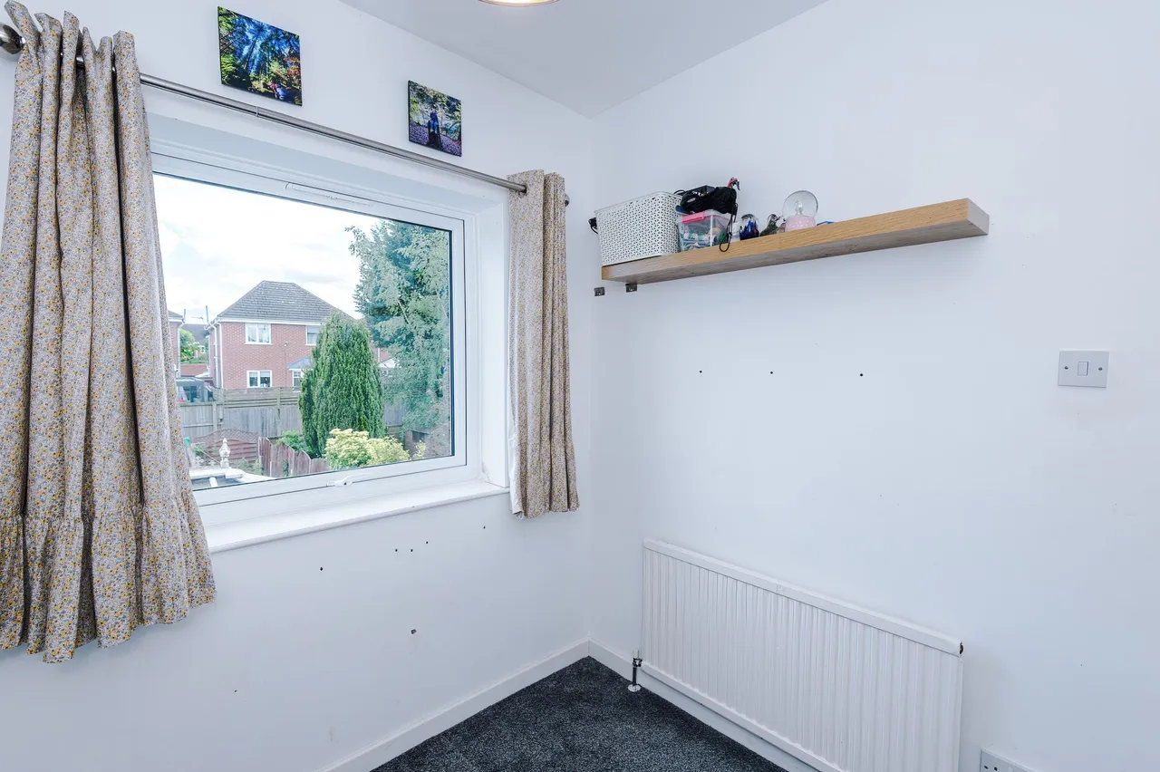 Glebe Avenue, Ashton-In-Makerfield, Wigan, Wigan, WN4 9HJ, photo 20