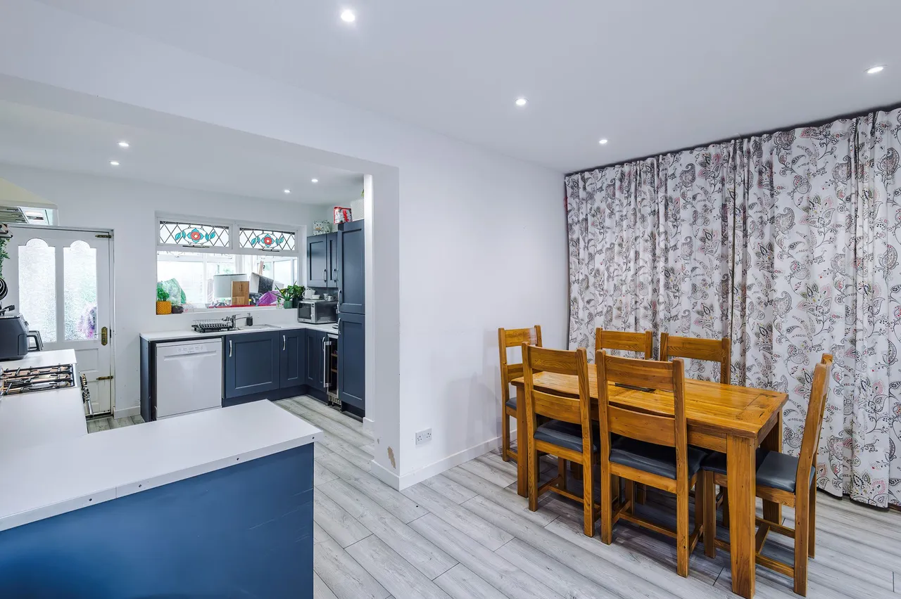 Glebe Avenue, Ashton-In-Makerfield, Wigan, Wigan, WN4 9HJ, photo 4