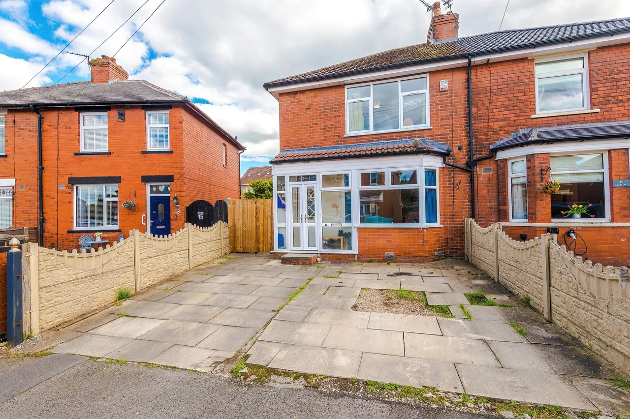 Glebe Avenue, Ashton-In-Makerfield, Wigan, Wigan, WN4 9HJ, photo 5