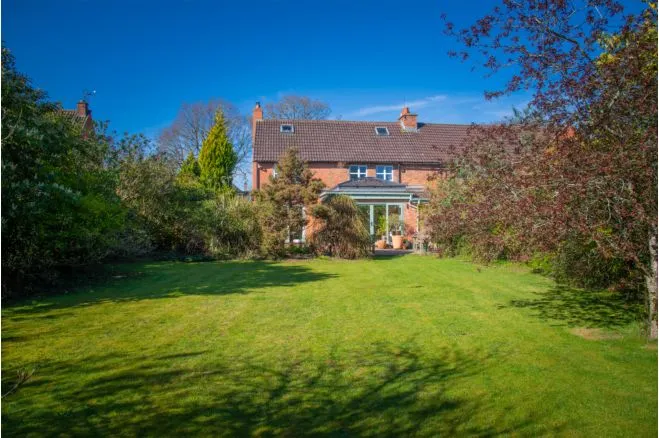 Mayswood Road, Wootton Wawen, B95, photo 17