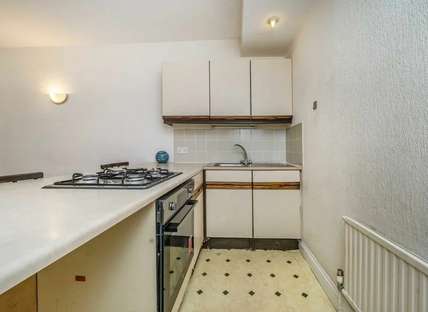 Conolly Road, Ealing, W7, photo 3