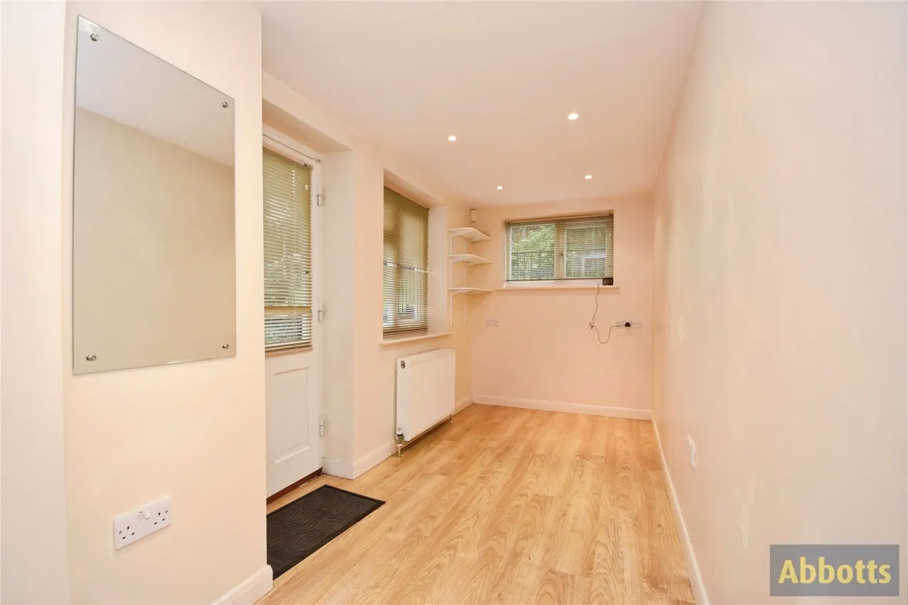 Crown Hill, Rayleigh, Essex, SS6, photo 9