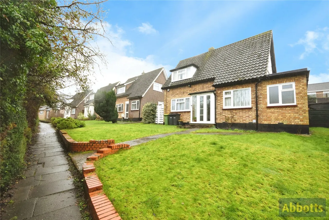 Crown Hill, Rayleigh, Essex, SS6, photo 2