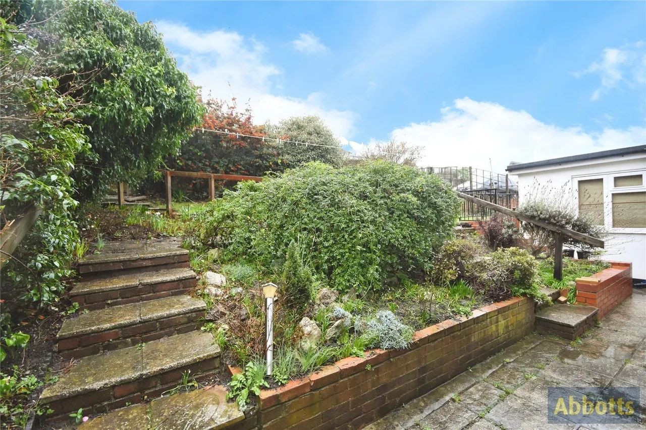 Crown Hill, Rayleigh, Essex, SS6, photo 20