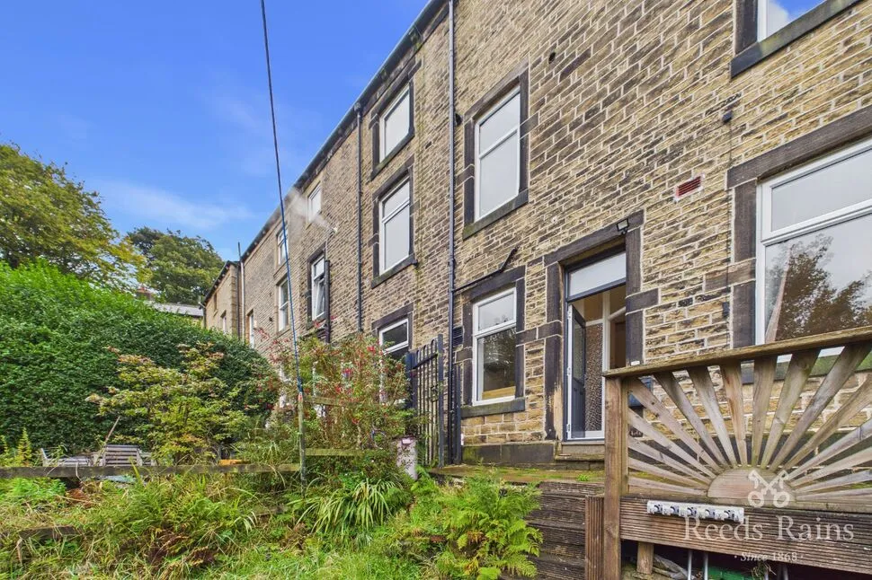 Back Longfield Road, Todmorden, OL14, photo 12