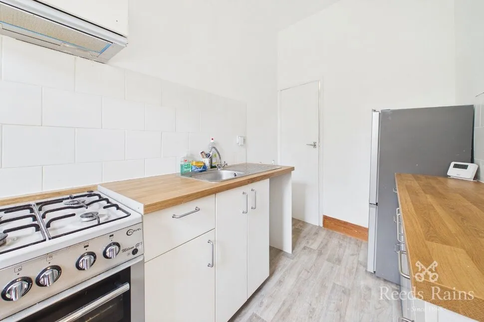 Back Longfield Road, Todmorden, OL14, photo 4