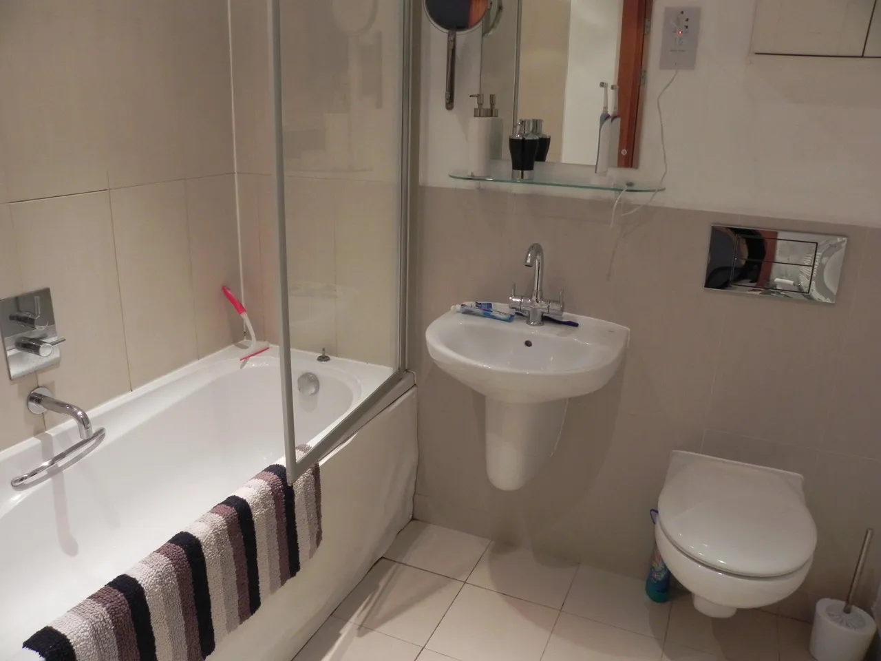 Weir Court, Barton Mill Road, photo 7