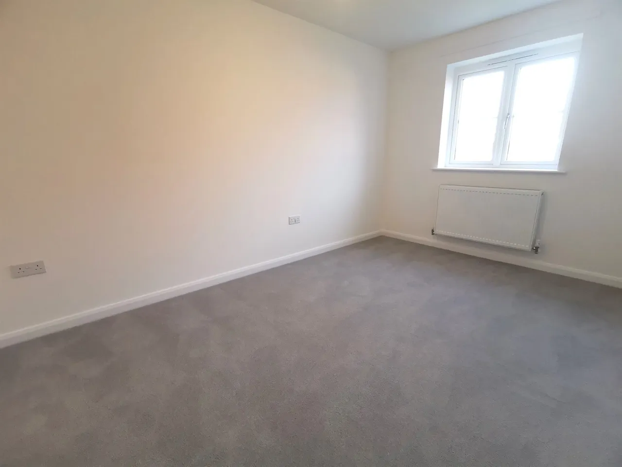 Chediston Place, Halesworth, photo 4