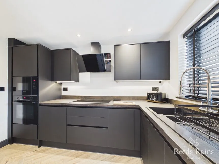 Brandon Way, Kingswood, East Yorkshire, HU7, photo 11
