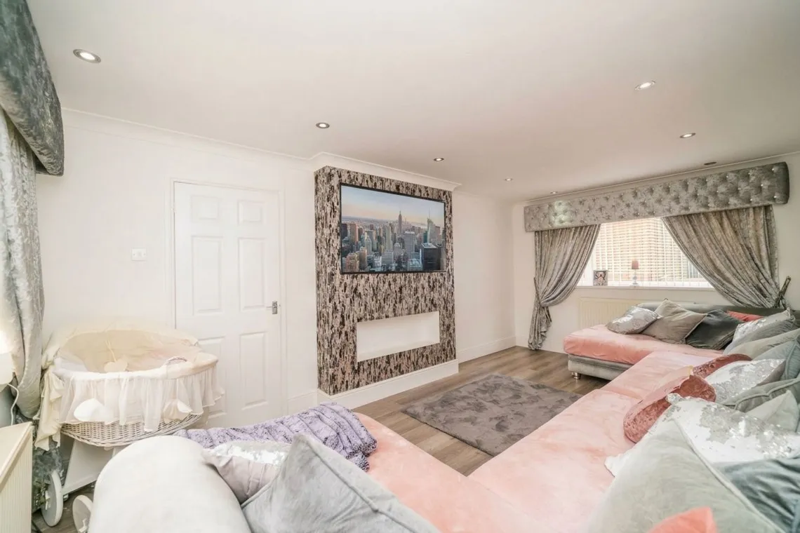 Eastleigh, Skelmersdale, WN8, photo 10