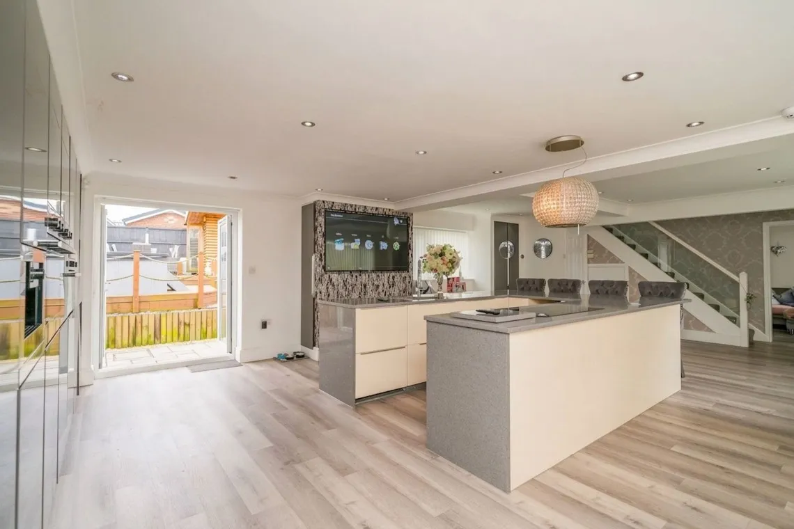 Eastleigh, Skelmersdale, WN8, photo 3