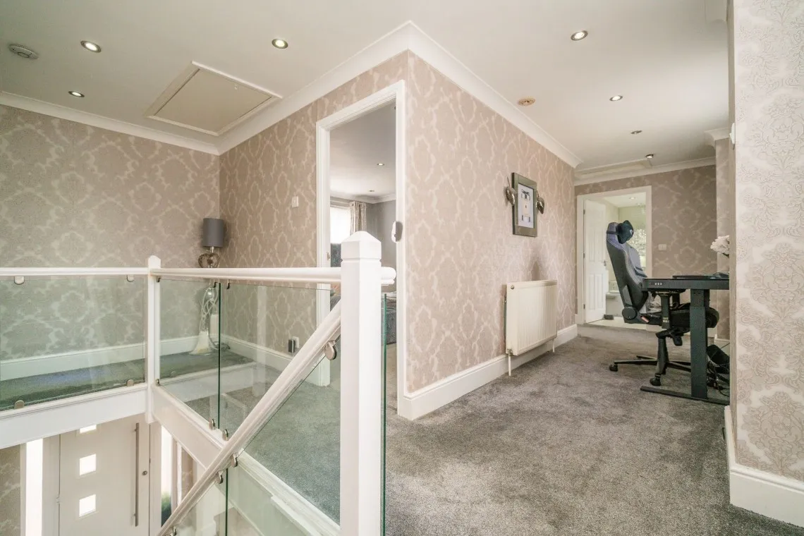 Eastleigh, Skelmersdale, WN8, photo 14