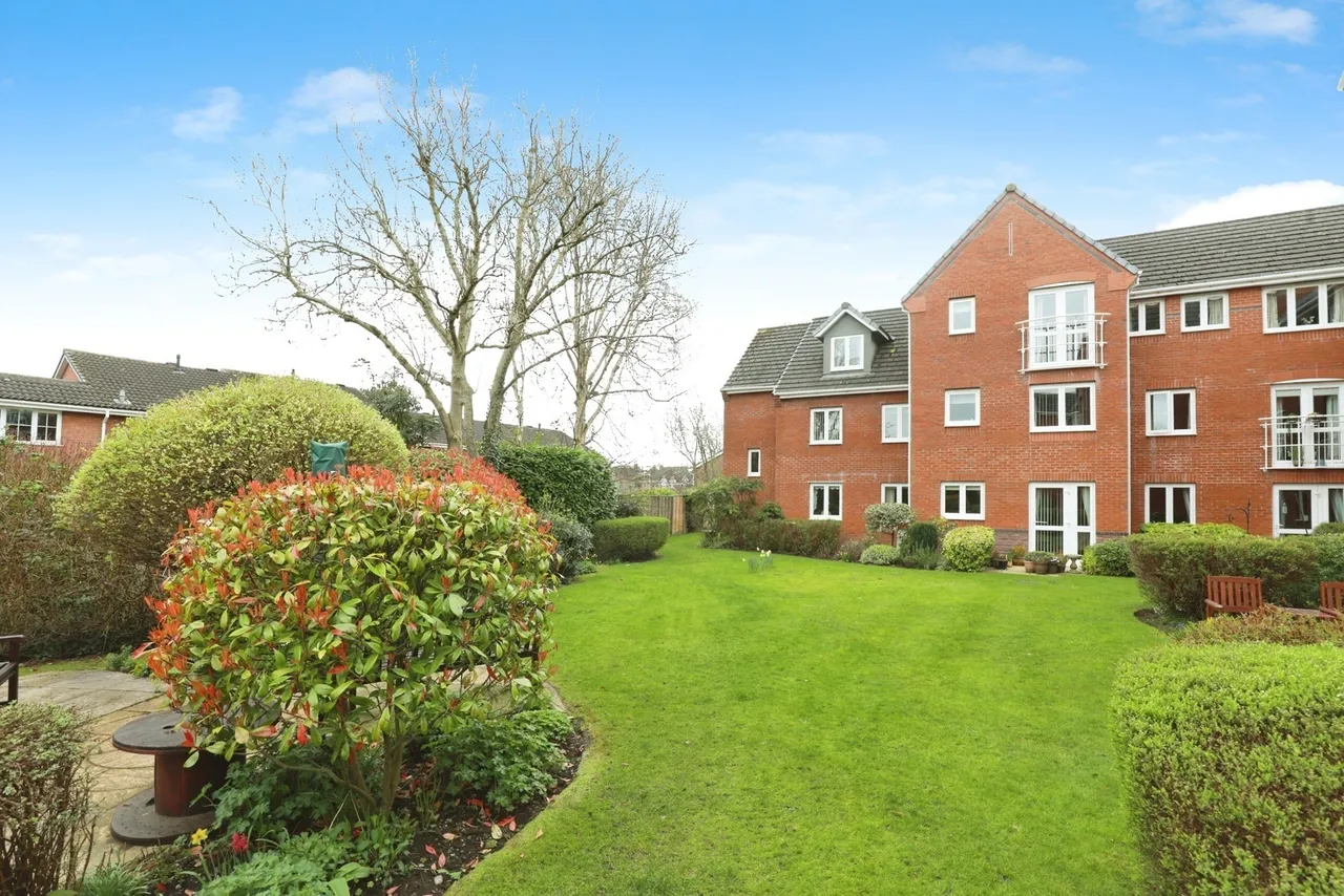 Parkway, Holmes Chapel, Crewe, Cheshire, CW4, photo 6