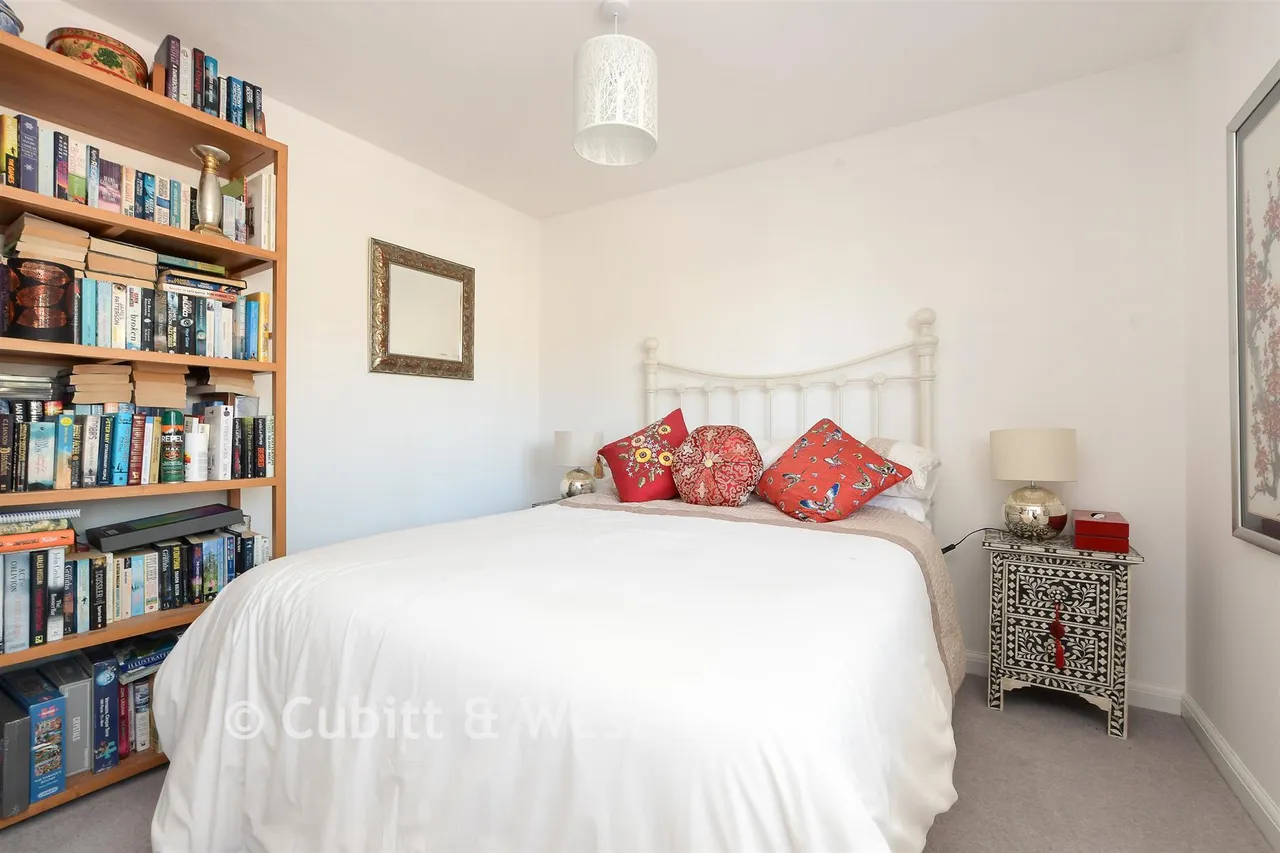 Sandcross Lane, Reigate, RH2, photo 11