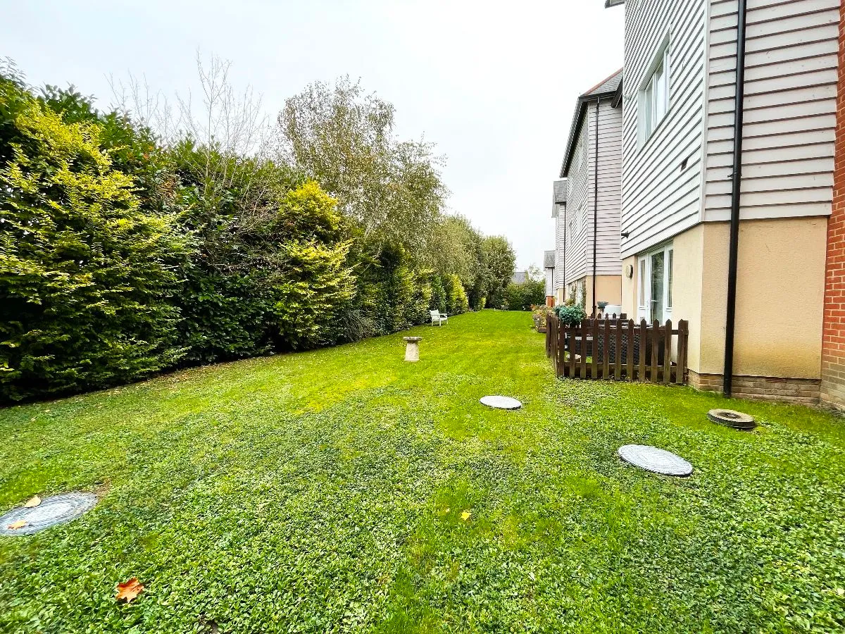 The Meads, Ongar Road, Brentwood, photo 9