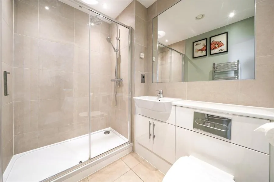 Cambridge Road, Barking, IG11, photo 6