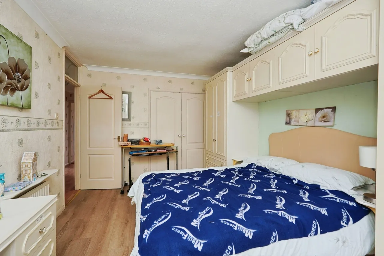 Guilford Avenue, Whitfield, Dover, Kent, CT16, photo 14