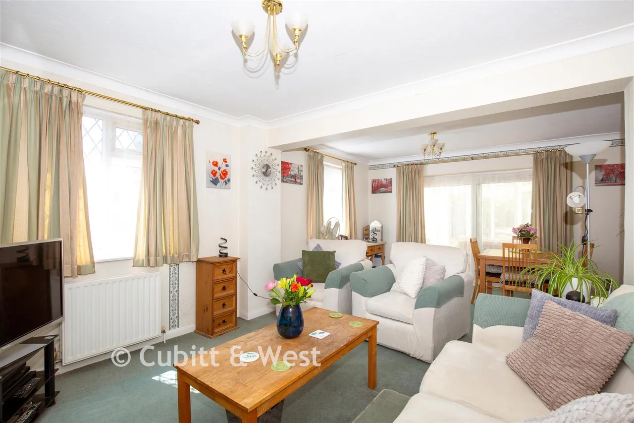 London Road, Ashington, RH20, photo 4