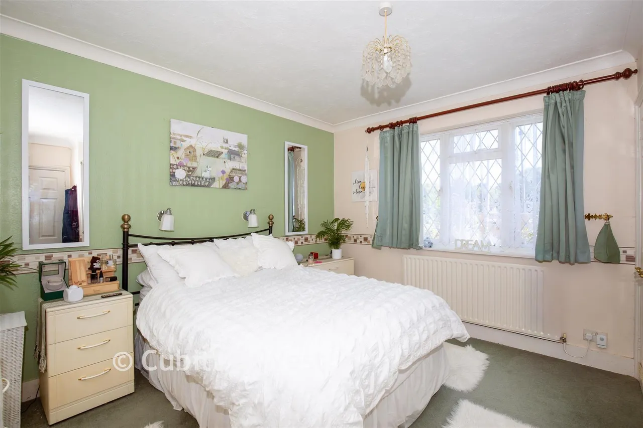 London Road, Ashington, RH20, photo 11