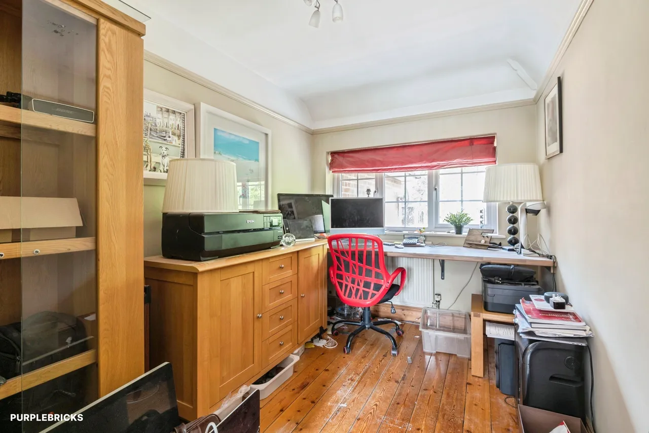 Oveton Way, Leatherhead, KT23, photo 11