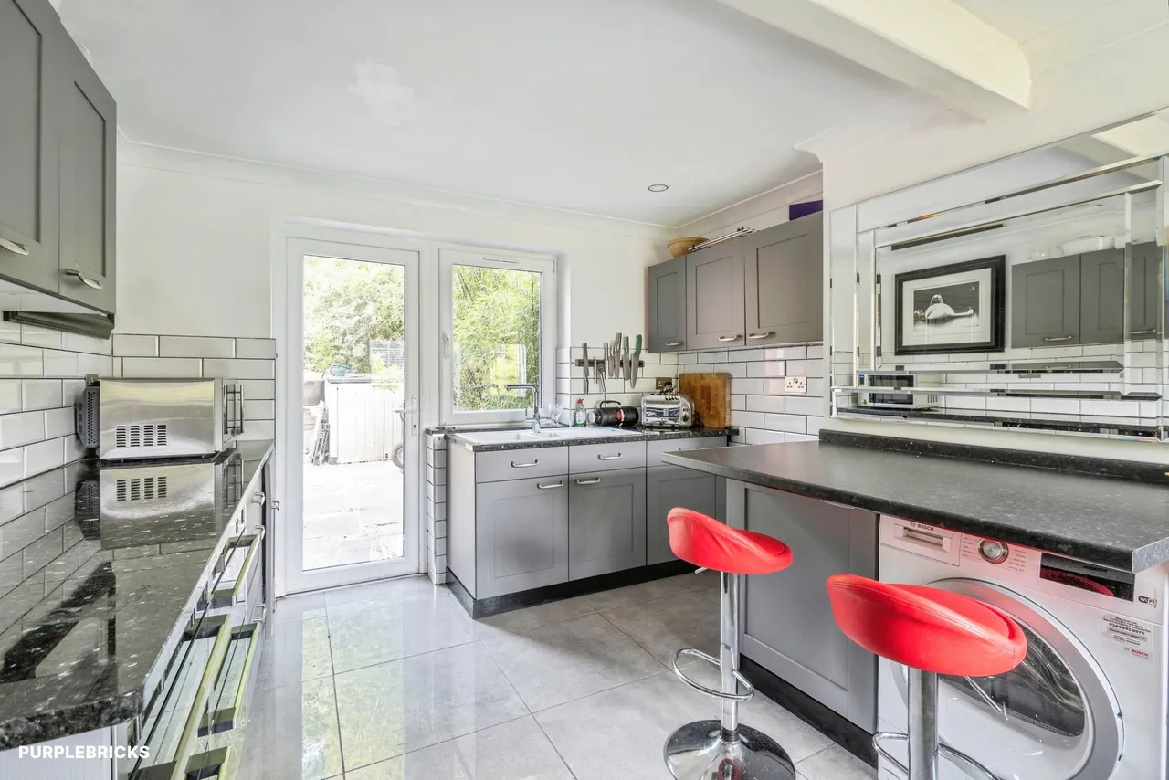 Oveton Way, Leatherhead, KT23, photo 7