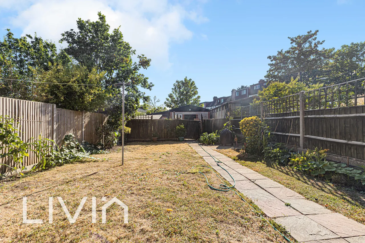 South Norwood Hill, London, SE25, photo 4