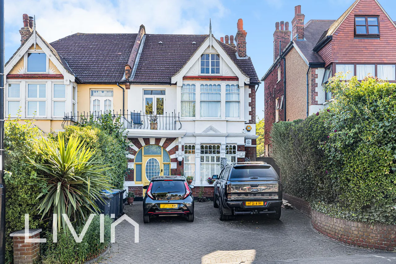 6 bed house for sale, South Norwood Hill, London, SE25